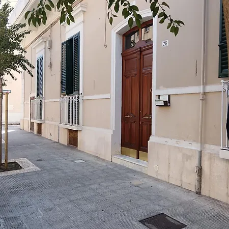 X 2, Centro, Casa Pitti * Monopoli
